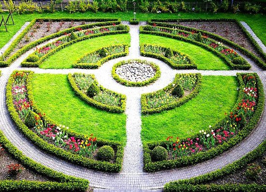 Alpenrose Landscape Gardens